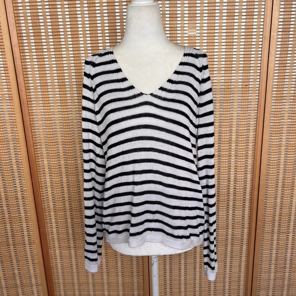 White Label navy blue and white striped nautical v-neck sweater